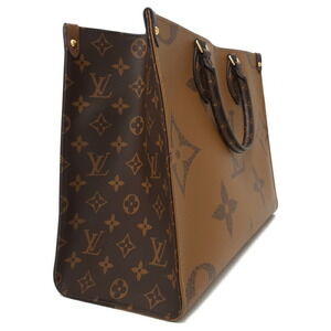Louis Vuitton Bag the Go Monogram On Giant